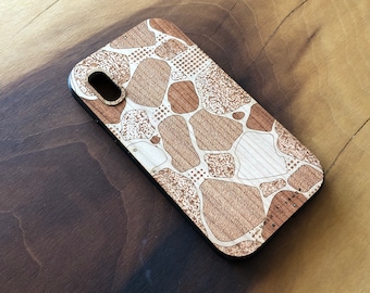 Cherry iPhone Case - Lumberjack Style - Rock Garden - Voor iPhone 11, 11 Pro, 11 Pro Max, XS, XS Max, X &meer... Aangeboden in Oak, Teak+