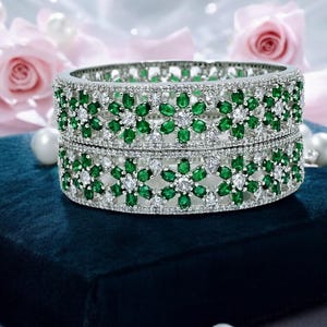 Set of 2 AD Diamond Floral Emrald looking Bangles Bridal Jewelry |Punjabi chuda  |Pakistani |Rajwadi |South Indian |Gujarati