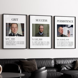Peut inclure: Trois affiches encadrées noires avec du texte blanc et des images d'Elon Musk, Bill Gates et Steve Jobs. Les affiches définissent les mots "grit", "succès" et "persévérance".