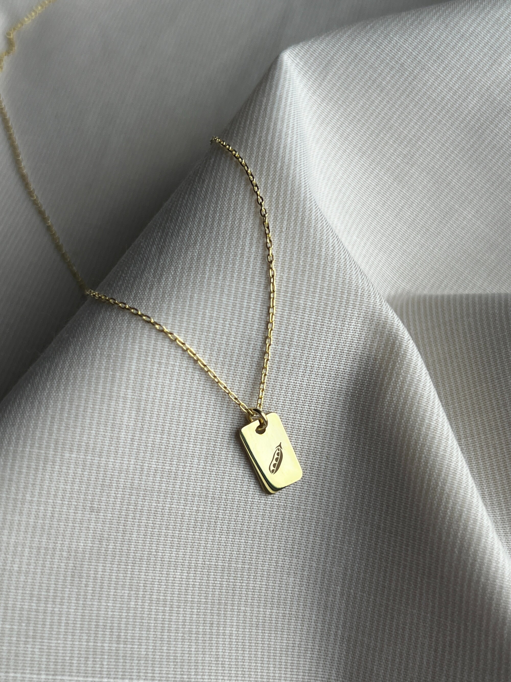 14K Gold Plated Green Bean Necklace: Veggie Charm Jewelry - Etsy