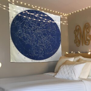 Tapiz de mapa astrológico, tapiz de estrellas, regalo para el nuevo hogar, tapiz de constelaciones, arte de pared de astrólogo astrológico, decoración de constelaciones del zodíaco