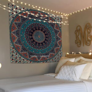 Paisley Indian Mandala Tapestry, Vibrant Tapestry, Paisley Tapestry, Hanging Tapestry, Hippie Tapestry, Vintage Tapestry, Cotton Tapestry