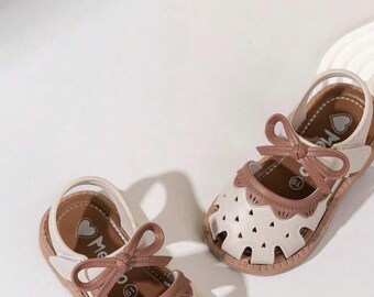 Baby girls summer shoes . Eur 27.