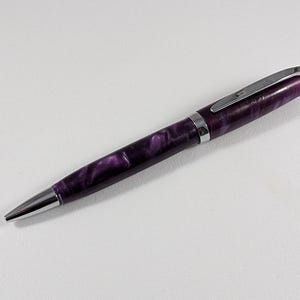 Iridescent Purple Chrome Accents Graduate Twist Ballpoint Pen | Graduation Gift | New Job Gift | Promotion Gift