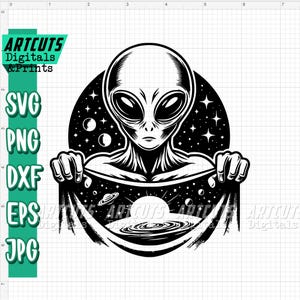 Könnte beinhalten: Schwarz-weiße Grafik eines Außerirdischen, der ein Banner mit einer kosmischen Szene mit Planeten und Sternen hält. Der Außerirdische hat große Augen und einen glatten Kopf. Der Text "ARTCUTS Digitals & Prints" ist enthalten.