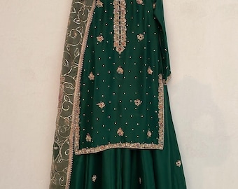 Handgjord anpassningsbar Lehenga-skjorta, indisk/pakistansk bröllopsfestkläder, beställningsvara