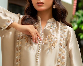 Costume Salwar en soie brodée - Tenue de mariage indienne pakistanaise
