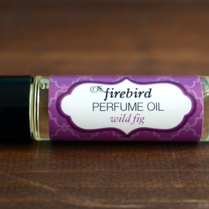 Vildfikon parfymolja - svart fikon, svart te, karmosinröda lönnlöv, cypress, cederträ, ädelharts