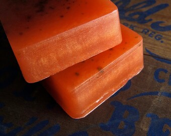 Ginger Tea Soap, Cedar, Ginger, Tobacco, Honey