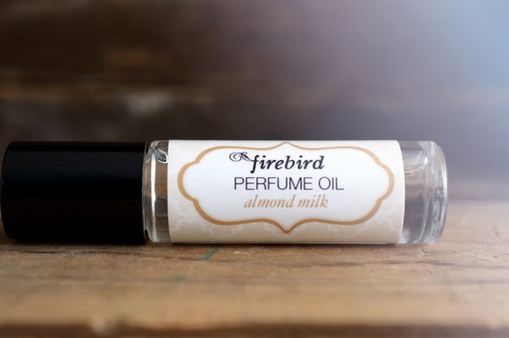 Amandelmelk parfum olie, amandel, vanille, muskus, Roll On parfum Amandelmelk parfum olie, amandel, vanille, muskus, Roll On parfum