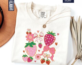 Strawberry Floral Comfort Colors T-Shirt, Cute Bow Graphic Shirt, Botanical Tee, Cottagecore Aesthetic, Summer Fruit Shirt, Strawberry Lover