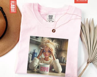 Distressed Doll Smoking Comfort Colors® T-Shirt, Viral Internet Shirt, Cringy Tee, Doll Face Meme Top, Sarcastic Weird Tee, Gift for Her