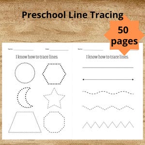 Puede incluir: Hojas de trabajo de trazado de líneas para preescolar en blanco y negro. Las hojas de trabajo presentan una variedad de formas y líneas para trazar, incluyendo círculos, hexágonos, estrellas, medias lunas, trapecios, octógonos, líneas rectas, líneas onduladas y líneas en zigzag. El texto "Sé cómo trazar líneas." está en la parte superior de cada hoja de trabajo. El texto "50 páginas" está en una gran estrella naranja.