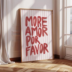 Póster rosa "Más Amor Por Favor", regalo para ella, arte mural rosa femenino de moda, arte mural digital estético para dormitorio.