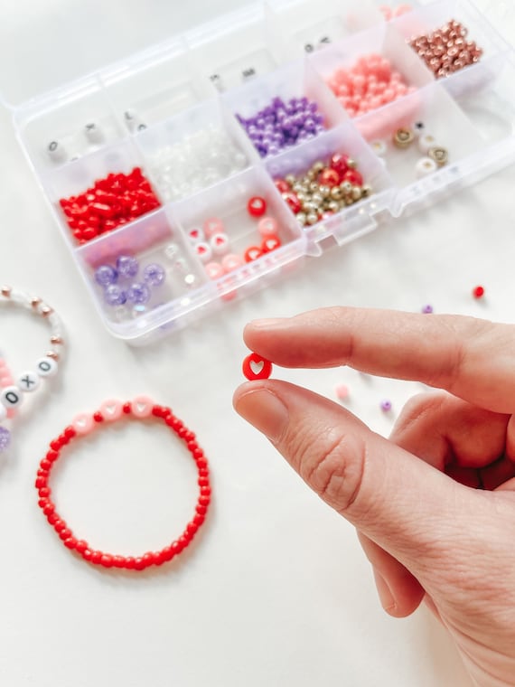 Valentine DIY Kit, Craft Activity for Kids, Stretchy Bracelet Craft Kit,  Make Your Own Jewelry, Friendship Bracelets, Galentines Day 