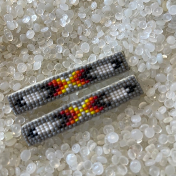 Vintage barrette ,Native American , hand beaded barrette, rare pair of barrette, gray, orange white seed beads, g32