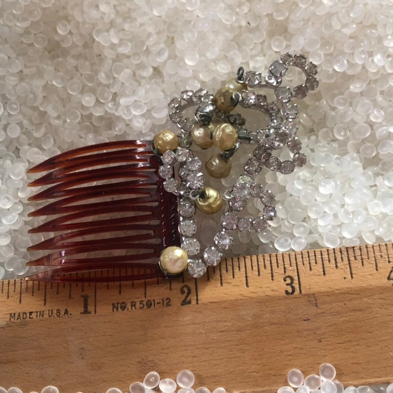 vintage hair accessory , hair comb , rhinestones and pearly beads , vintage 1930s, glamour hair, brideal hair ,tortoiseshell base,e5 image 2