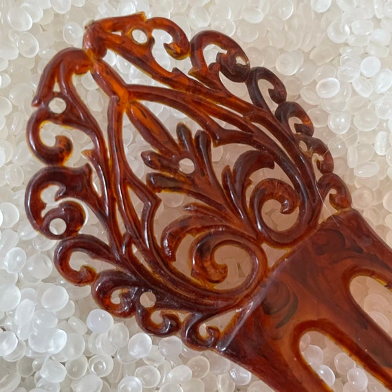 Vintage Art Deco Faux Tortoise Hair Comb Ornate Open Work Design Art Deco Nouveau Victorian Hair Comb Faux Tortoise Shell  main image 4