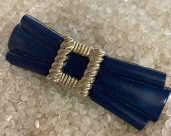 vintage barrette, Plastic bow, navy blue barrette, navy bow, silver center buckle ,ridged texture