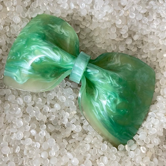 vintage barrette, large green  bow, glossy acryli… - image 4