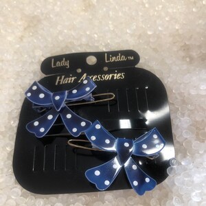 vintage barrette, enamel barrette, navy blue and white polka dots, enamel bows , NOS never used, 1970s barrette