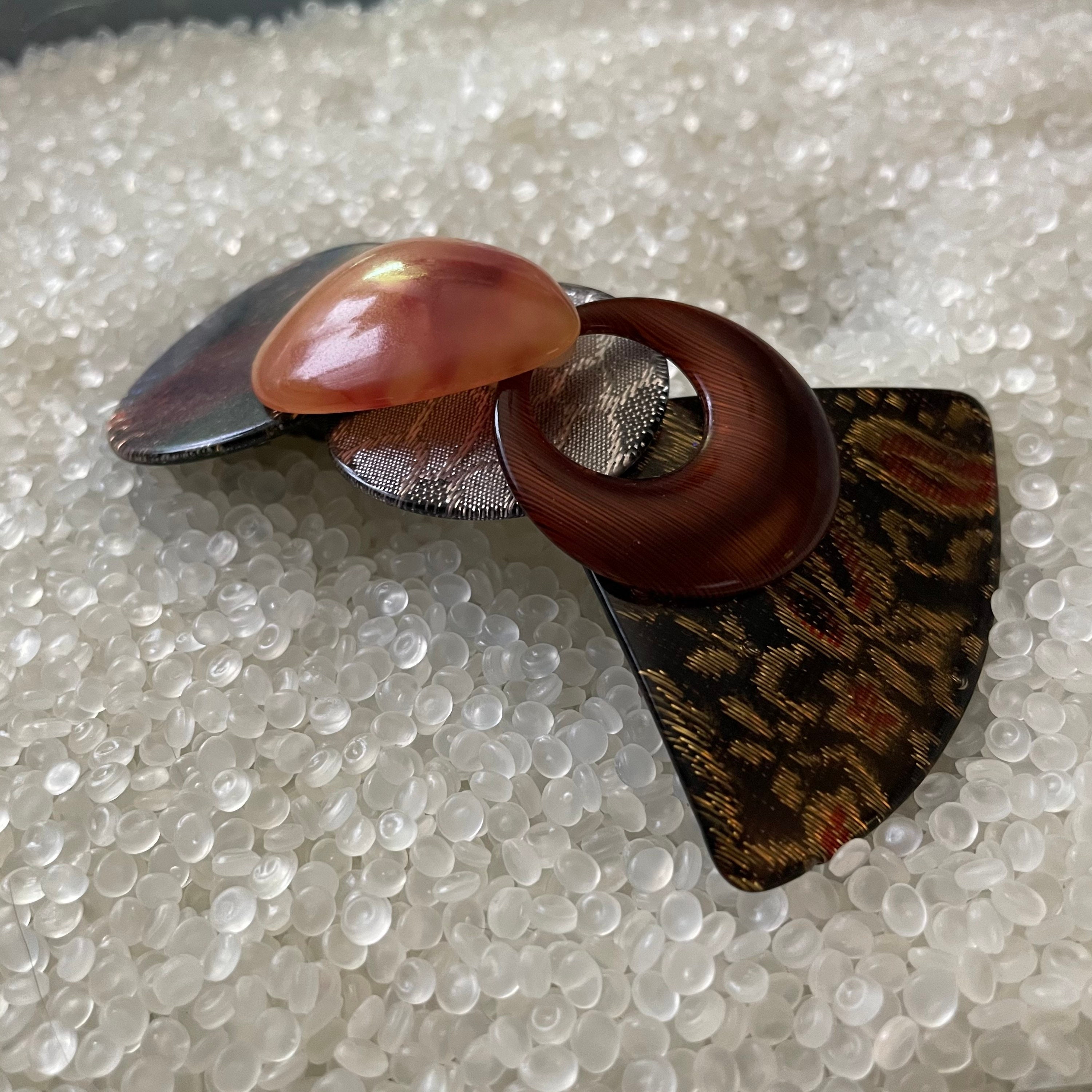 Vintage 1980s Hair Clip Barrette , Multi Shape , Lucite  display picture 1