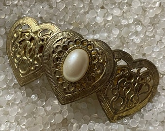 barrette vintage, corazones de filigrana en tono dorado, cabujón de perlas, barrette de 1980