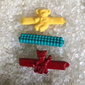 vintage  barrette plastic childs barrettes, set of 3 , cat and guitar,  yellow teddy bear and teal blue bubbles