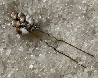 vintage  hair stick, milk glass hair stick, aurora borealis rhinestone, vintage 1950s, chignon Pins