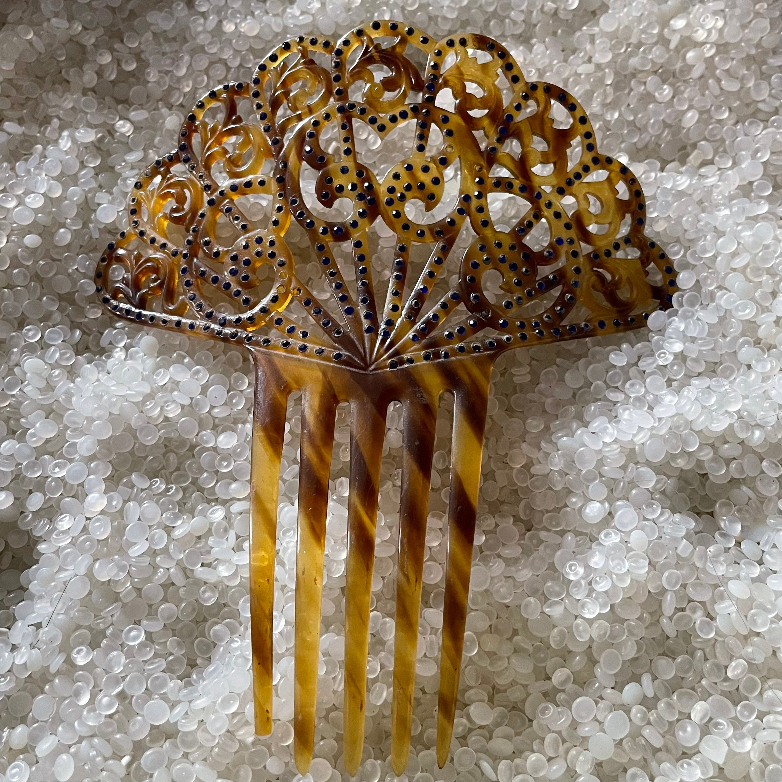 Antique Hair Comb,antique Mantilla Comb, Carved Horn Comb 