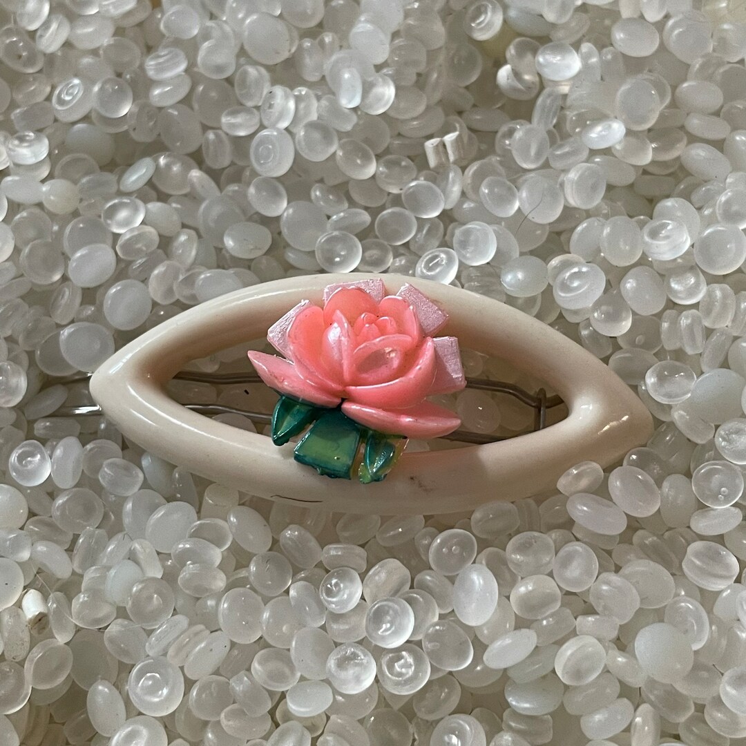 Vintage Hair Barrette , Pink Rose ,cats Eye Shape, Vintage 1950