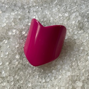 Vintage barrette, bright pink heart barrette, ponytail cuff , heart barrette,  1980s barrette, ponytail holder, hair cuff, fuchsia pink