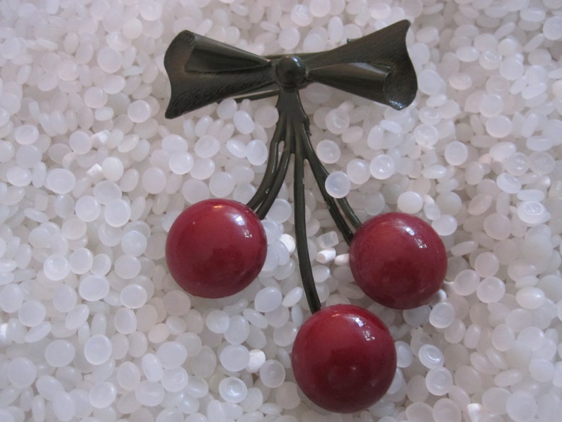 rock-a-billy hairstyles vintage hair barrette vintage cherries red with green bow and stems