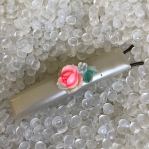 vintage hair barrette ,white barrette with soft rose , rose cabochon,vintage child&#39;s Barrette, vintage 1950s barrette, b18