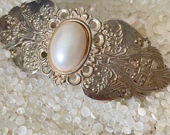 Vintage Gold Filigree Cameo Hair Barrette Accessory with Faux Pearls Choose Green, Black, Lavender or Burgundy - Lily of the  main image 3