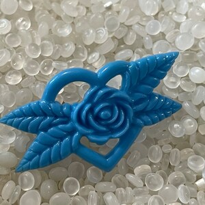 vintage barrette,    blue hearts entwined blue rose, heart and rose, vintage 1940s barrette