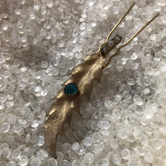 vintage rhinestone and emerald stone hair pin , h… - image 8