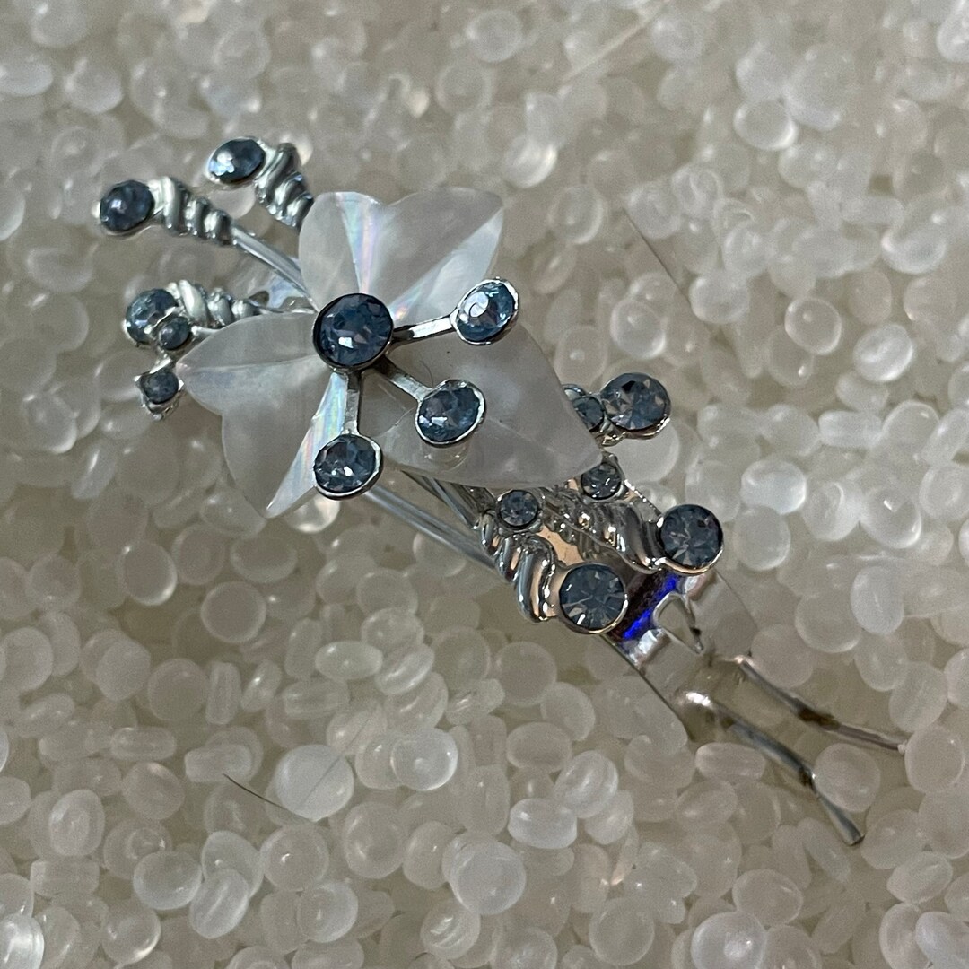 Vintage Ponytail Holder, Hair Clasp, Hair Cuff, Blue Rhinestones, White