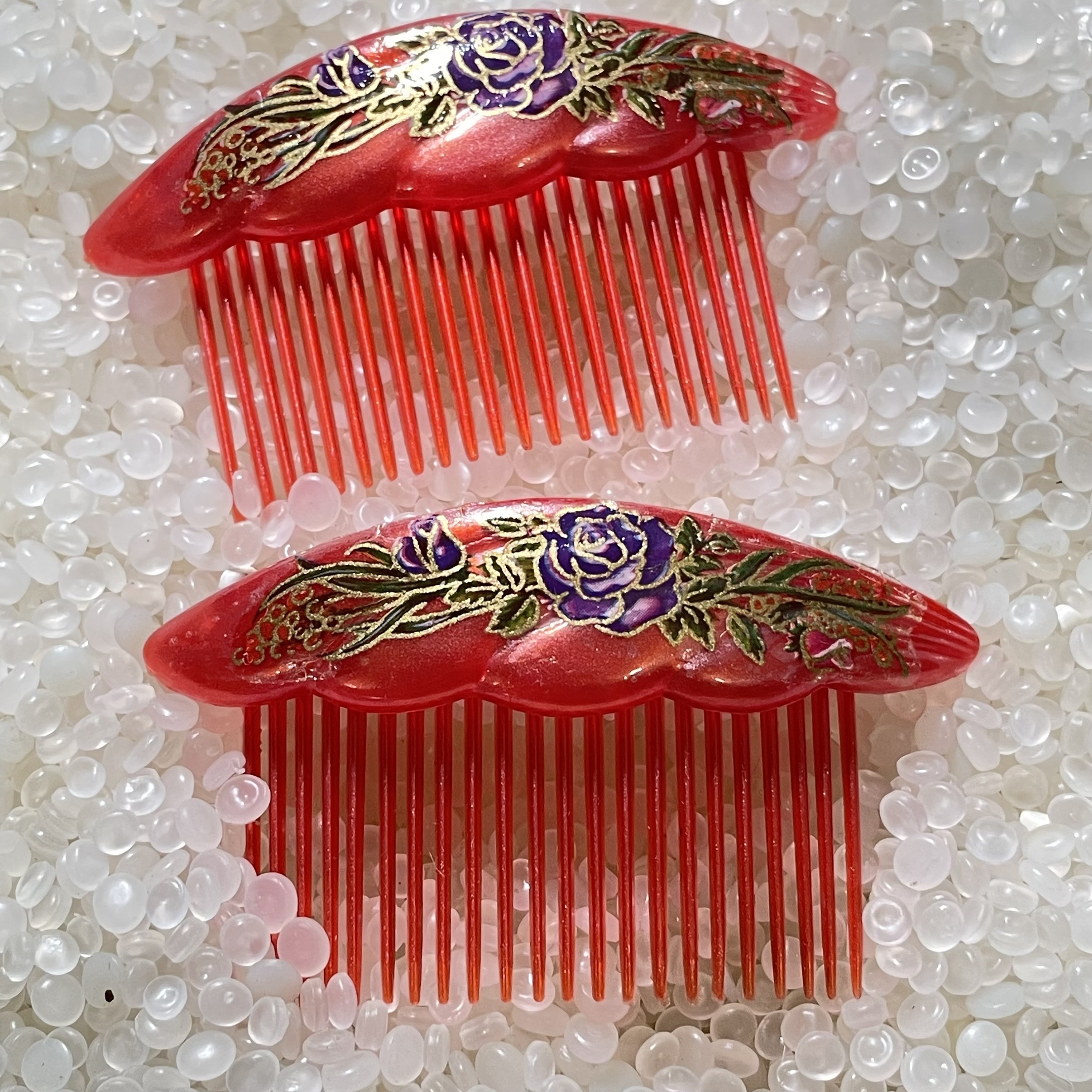 Edge Combs Rares Vintage Combs , Rare Pair, Red Coral , Pale Red Combs , Vintage ...