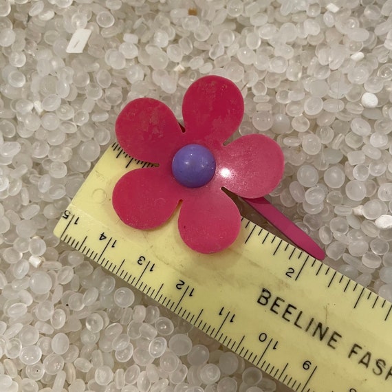 vintage hair clip,  barrette Mod flower, pink and… - image 2