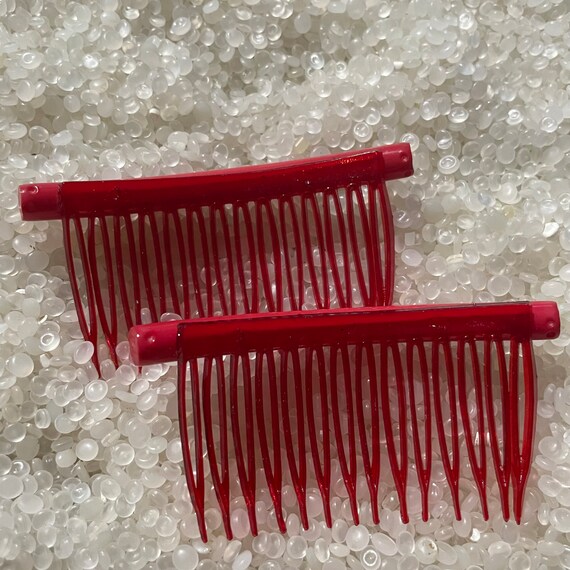 vintage hair combs, red tubular top , vintage 198… - image 4