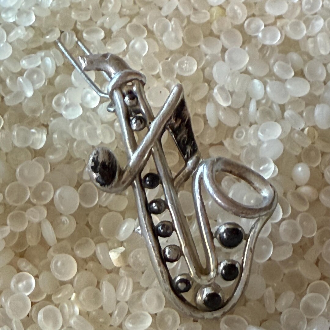 Vintage Barrette, Jazz Music, Molded Silver, Music Note and Saxophone ...