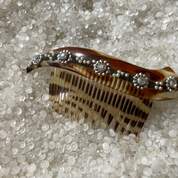 vintage hair comb, large comb with bright  rhines… - image 1