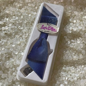 Vintage velvet ribbon, velvet hair bow, royal blue velvet  ,never used, FANASTIC, genuine vintage, Lady Ellen, retro bride,#41