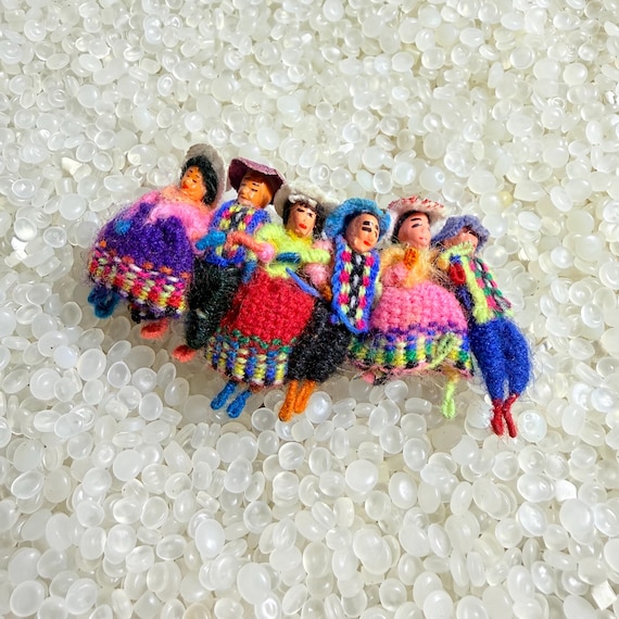 vintage Barrette, Worry Dolls Barrette, Guatemalan Worry Dolls, Worry Dolls,  old Hair Accessory,b6