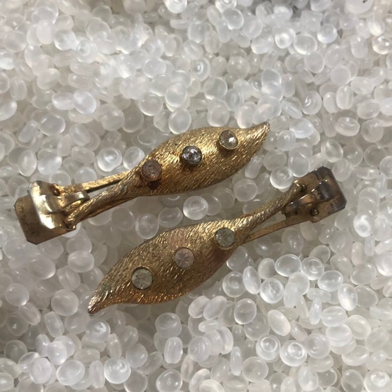 Vintage Barrette, Hair Clip, Gold Tone Leaf Hair Clip Back  display picture 2