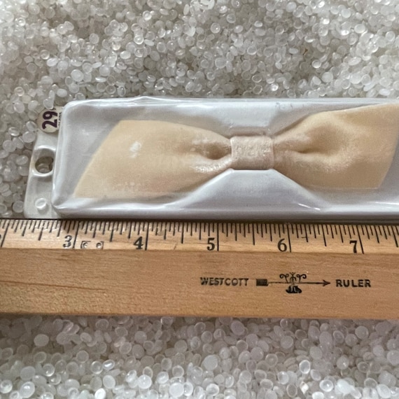 vintage velvet hair bow, velvet  ribbon, like new… - image 5