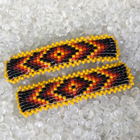 Vintage barrette ,Native American , hand beaded barrette, rare pair of barrette, warm yellow seed beads