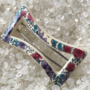 vintage barrette,flower transfers  , vintage 1970s,white with navy and red  butterfly and flowers