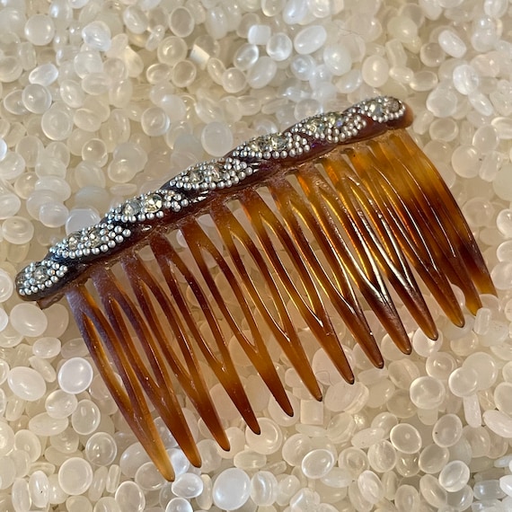 vintage comb , textured silver knobs and rhinesto… - image 1